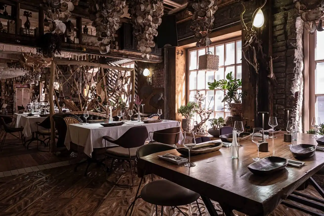 Раннер в ресторане Madame Roche - Рестораны/Кафе (Работа) в Москва