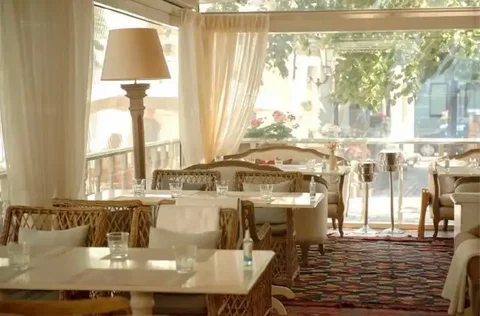 Вакансия бармена в ресторане грузинской кухни - Складская логистика в Москва