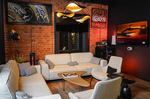 Вакансия менеджера по продажам в тату-студии - частное объявление в Москва