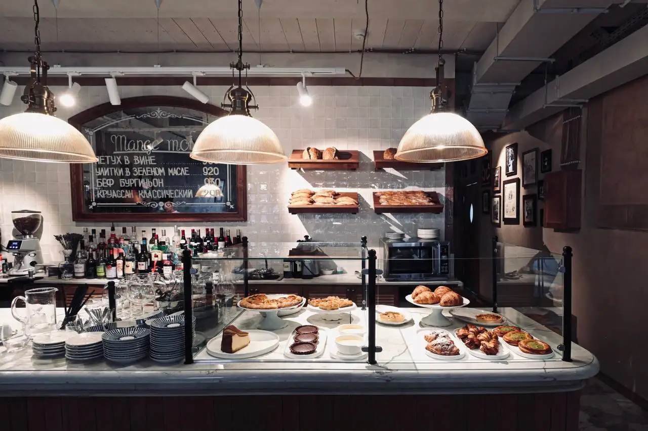 Вакансия бармена в кафе Chere Maman - Бармен (Работа) в Москва