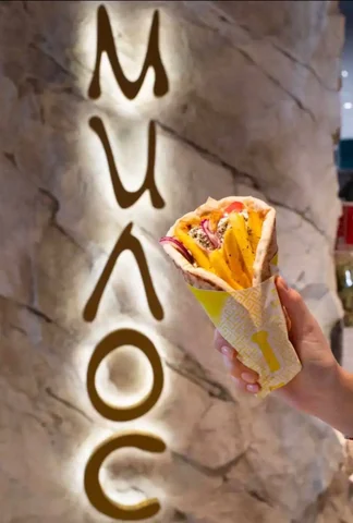 Вакансия повара-универсала в сети ресторанов Милос - Сборка мебели в Москва