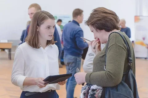 Вакансия интервьюера для заполнения анкет в ТЦ - Уборка, посудомойка в Москва