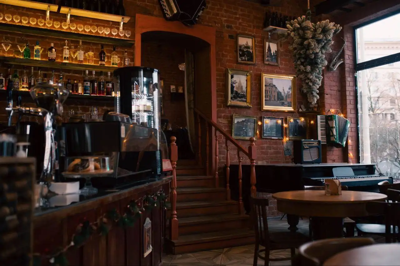 Вакансия официанта в ресторане БульварЪ - Официант (Работа) в Москва