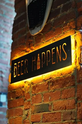 Вакансия официанта в баре Beer Happens - Уборка, посудомойка в Москва