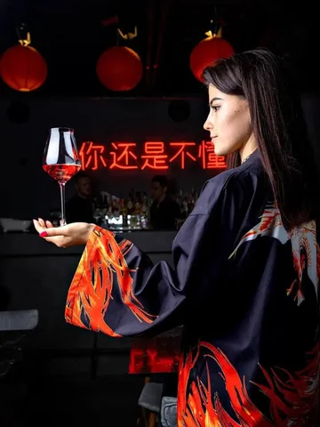 Вакансия раннера в Tsunami Sushi & Cocktails - Вакансии в сфере обслуживания в Москва