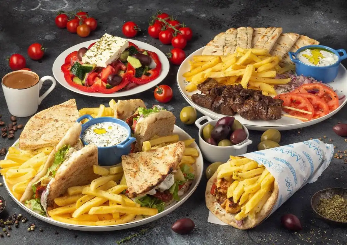 Вакансии: повар-универсал и кассир-администратор в сети ресторанов - Вакансии (Работа) в Москва