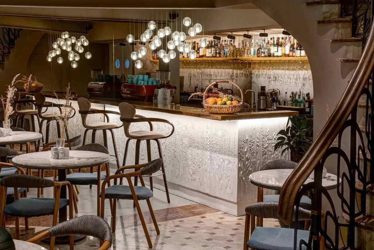 Вакансия повара горячего цеха в ресторане Булка - Повар (Работа) в Москва