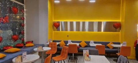 Вакансия официанта в сетевом ресторане Vaffel - IT-продажи в Москва