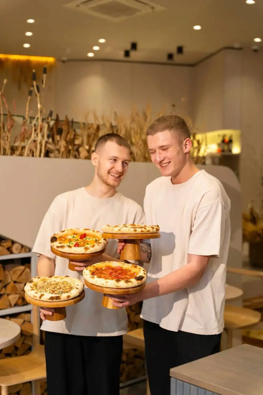 Вакансия официанта в Москве - Официант (Работа) в Москва