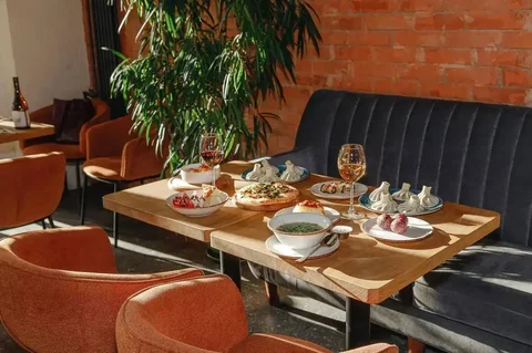 Вакансии поваров в ресторане - Менеджер по продажам в Москва