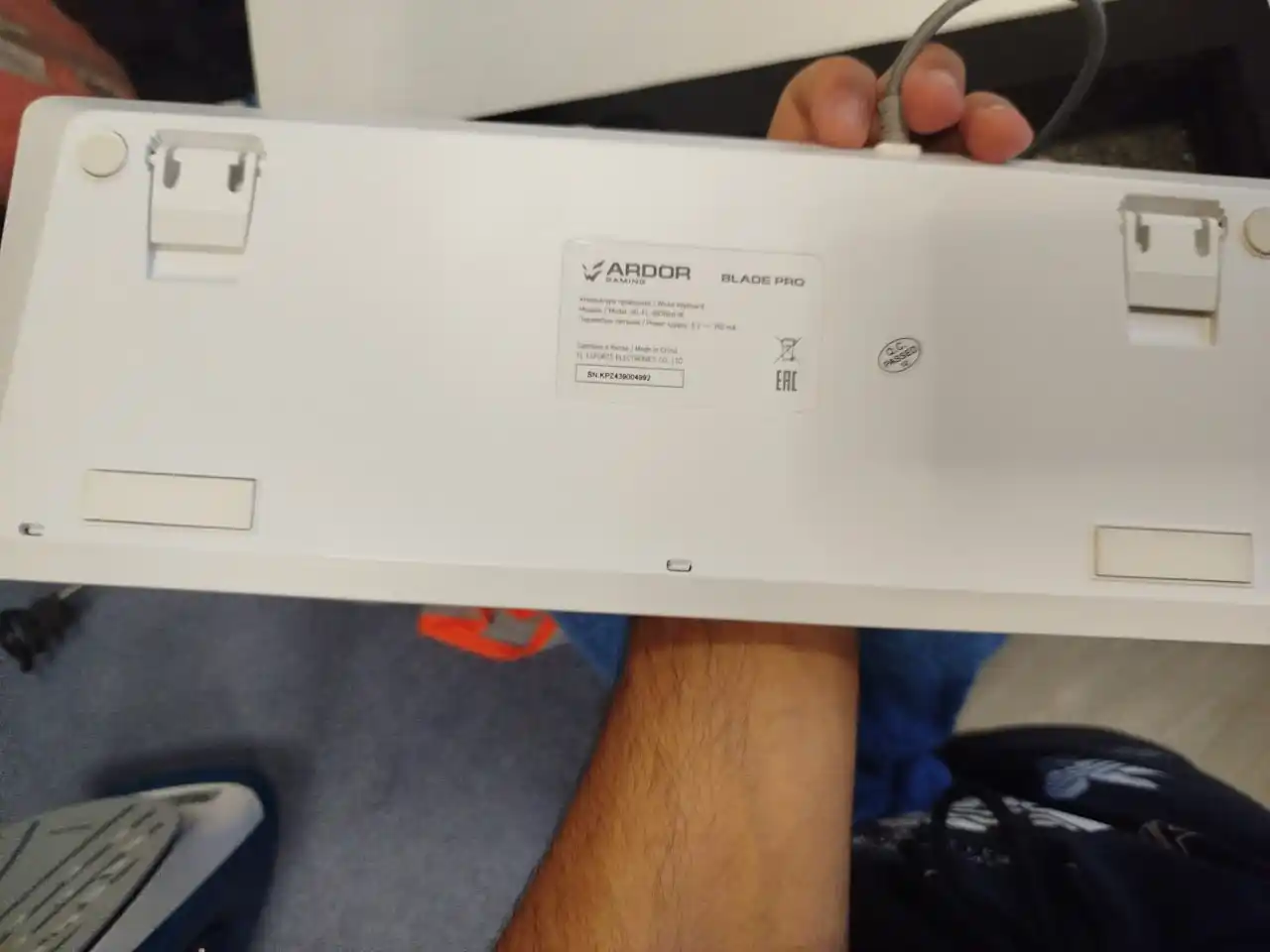 Продам клавиатуру и водяное охлаждение