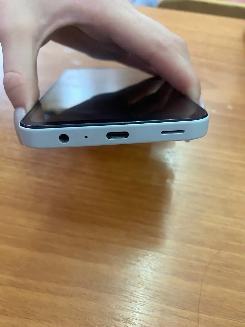 Samsung Galaxy A15 128/4 в состоянии с царапинами