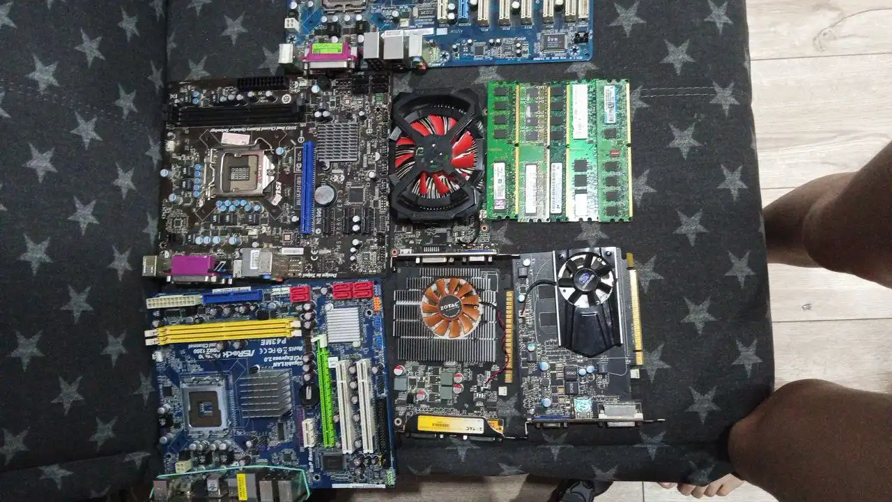 Продам комплектующие