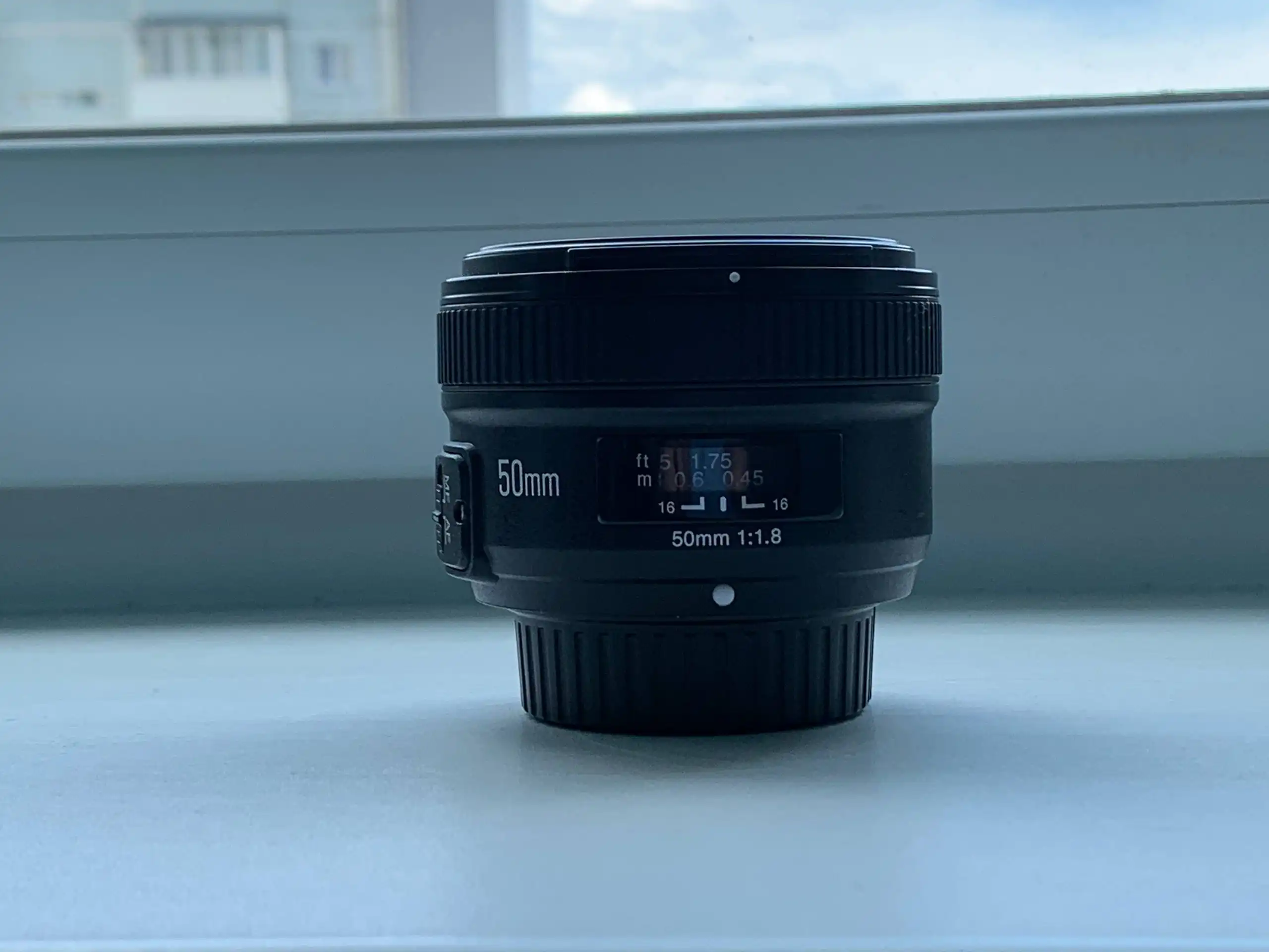 Продам фотоаппарат Nikon D3400 с объективами и аксессуарами