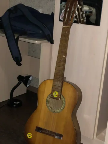 Продажа гитары - Подарки в Братск