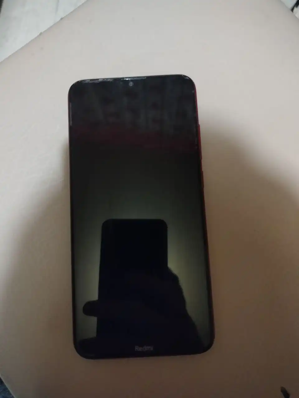 Срочная продажа Redmi 8 с царапинами