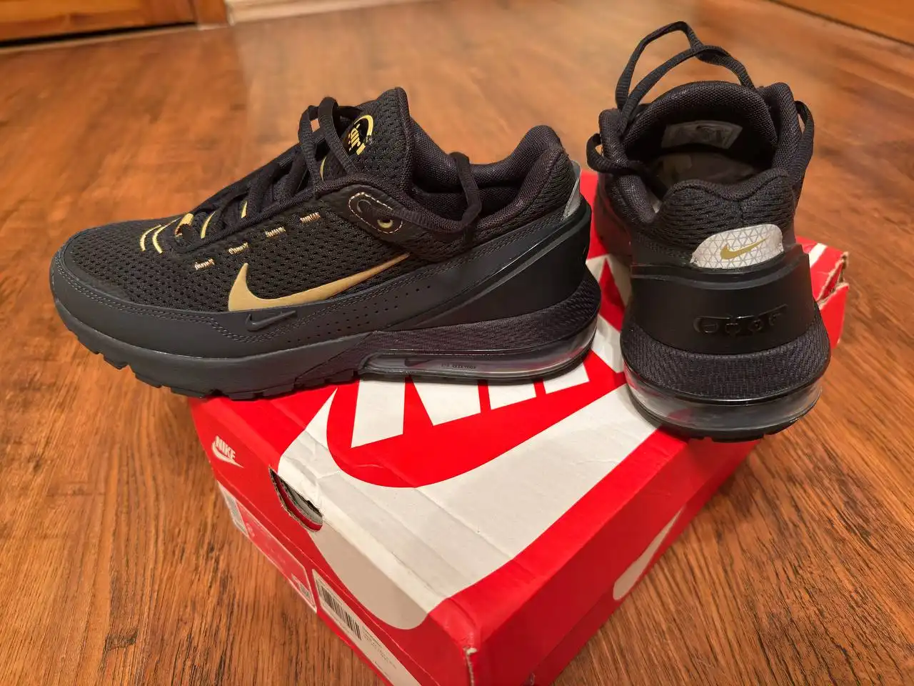 Продам кроссовки Nike Air Max Pulse - Обувь (Одежда) в Братск