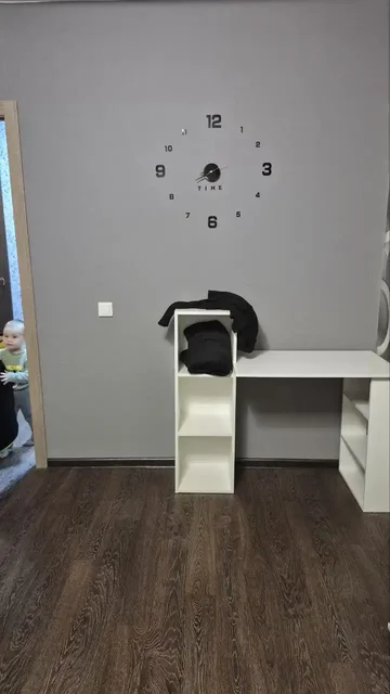 Продажа стола и вешалки напольной - Освещение в Братск