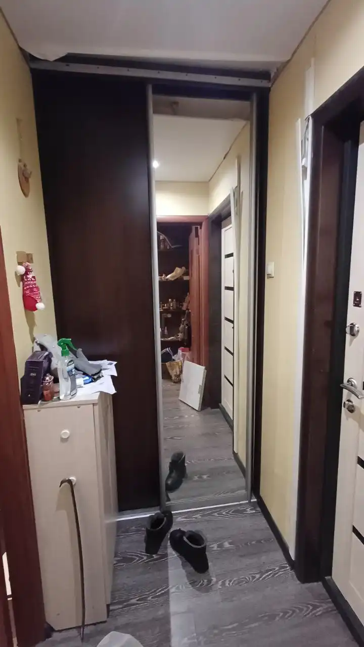 Шкаф-купе для прихожей - Барахолка в Братск