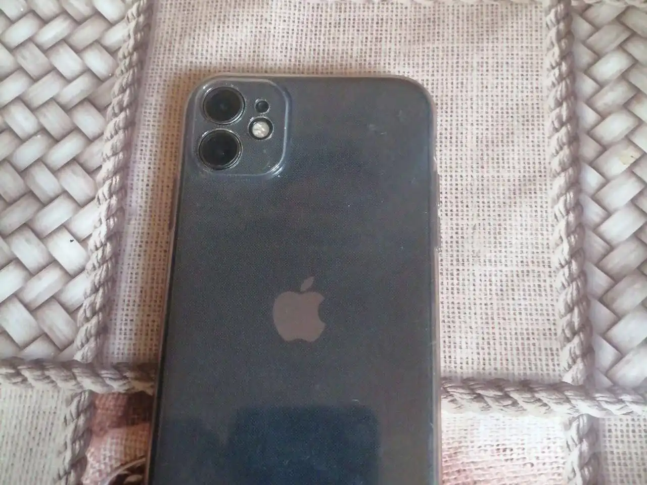 Продам/обменяю айфон 11 - Смартфоны (Электроника) в Братск