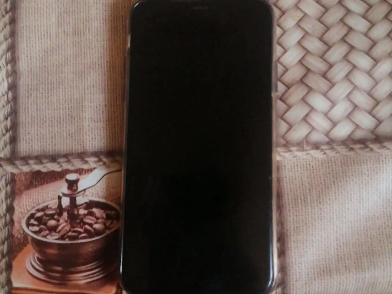 Продам/обменяю айфон 11 - Смартфоны (Электроника) в Братск