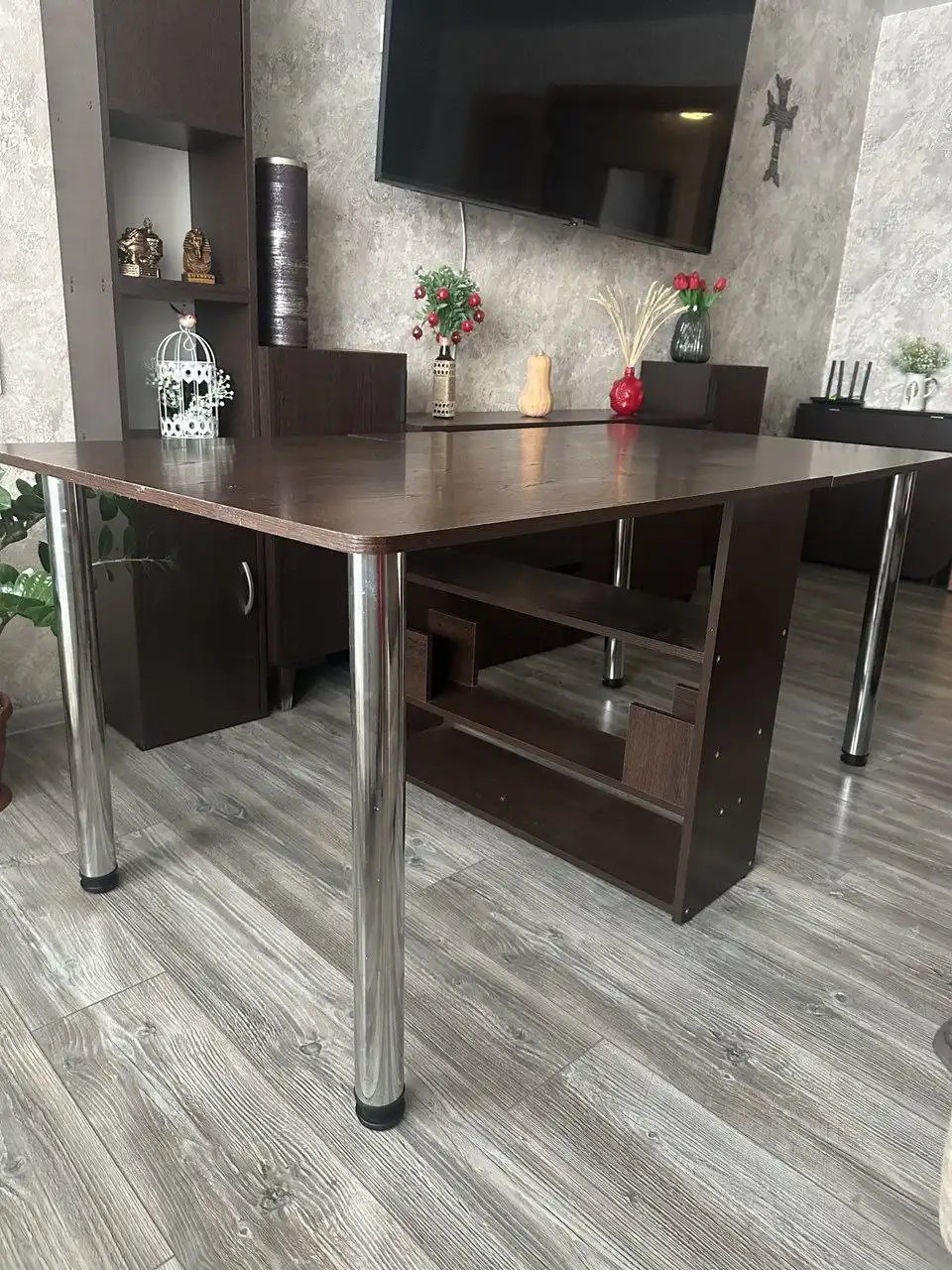 Продам раскладной стол 1.80*90 - Мебель (Для дома и дачи) в Вихоревка