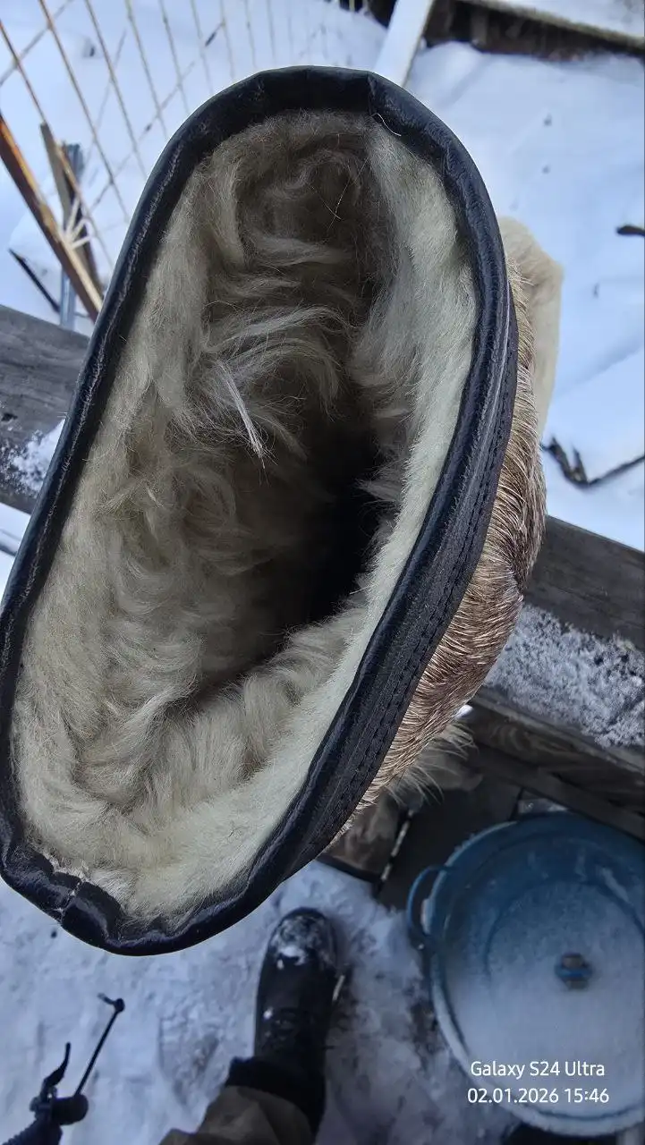 Продам тёплые унты для девочки размер 21 - Детская одежда (Барахолка) в Братск