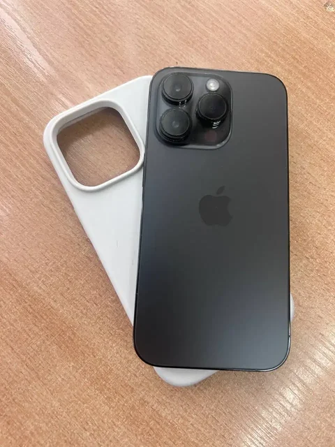 Продам iPhone 14 Pro 128GB 79% аккумулятор - Игры в Братск