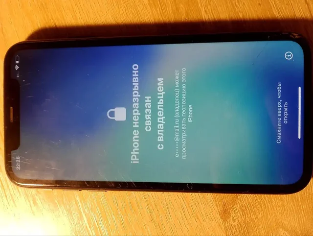 Продам заблокированный iPhone на запчасти или обмен - Игры в Братск