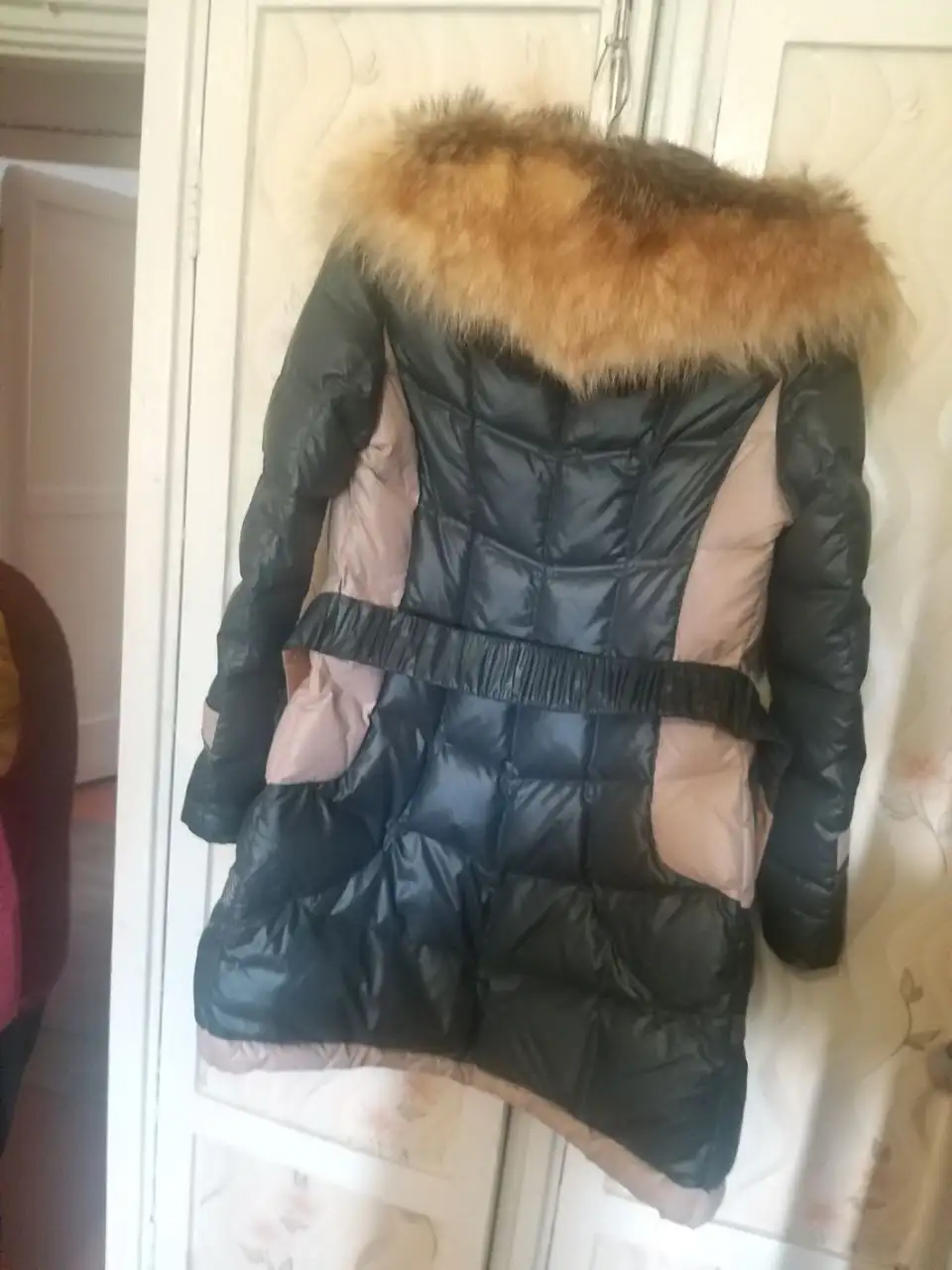 Женские пуховики и зимние сапоги - Верхняя одежда и обувь (Одежда) в Братск