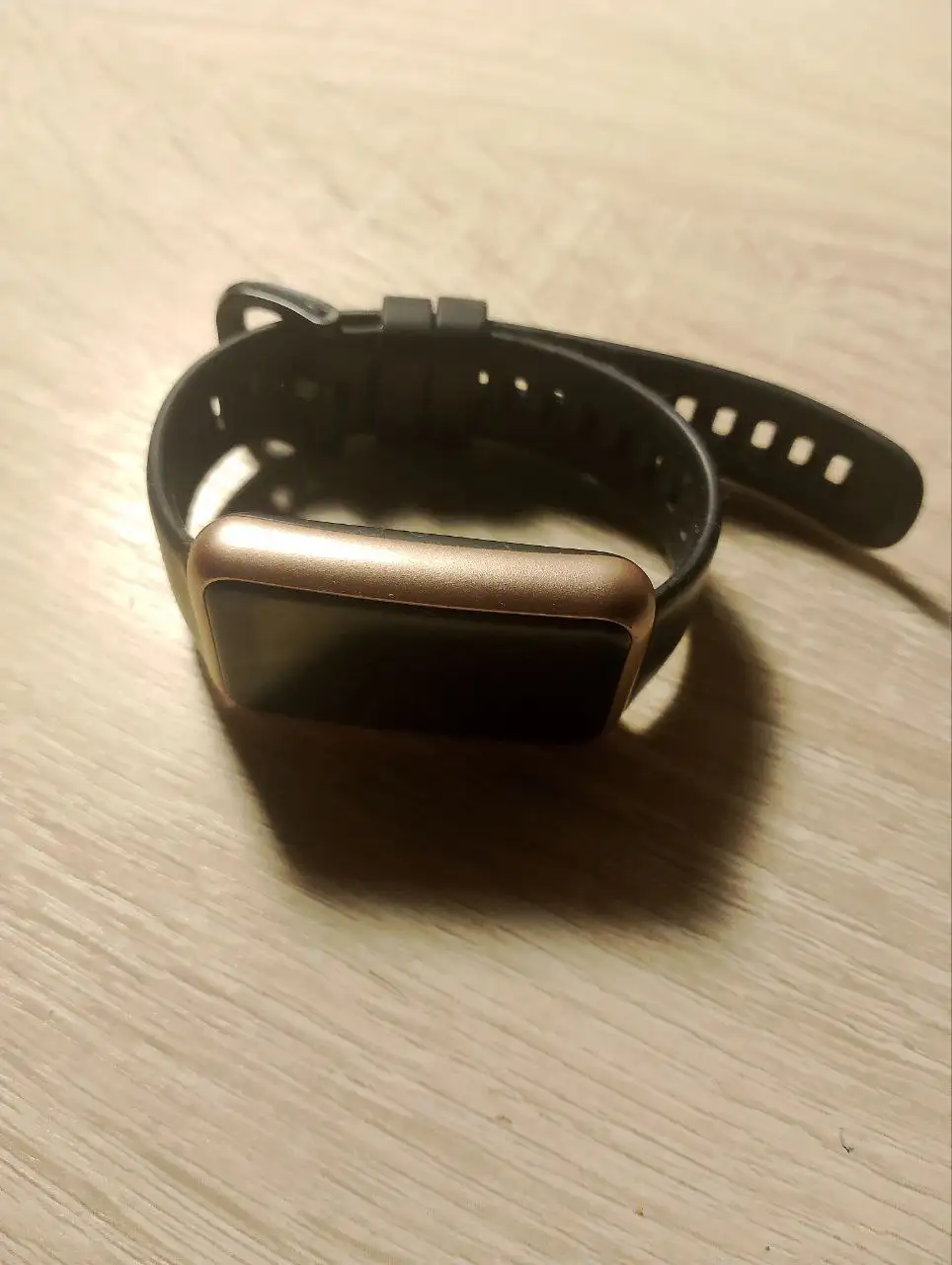 Продам или обменяю технику: часы, наушники, колонку JBL, телефон, джойстики PS4, iPhone 11, Xiaomi Mi A3 - Электроника в Братск