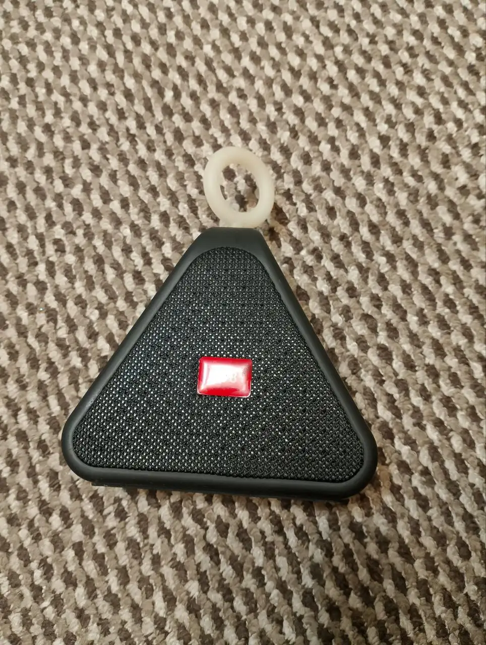 Продам или обменяю технику: часы, наушники, колонку JBL, телефон, джойстики PS4, iPhone 11, Xiaomi Mi A3 - Электроника в Братск