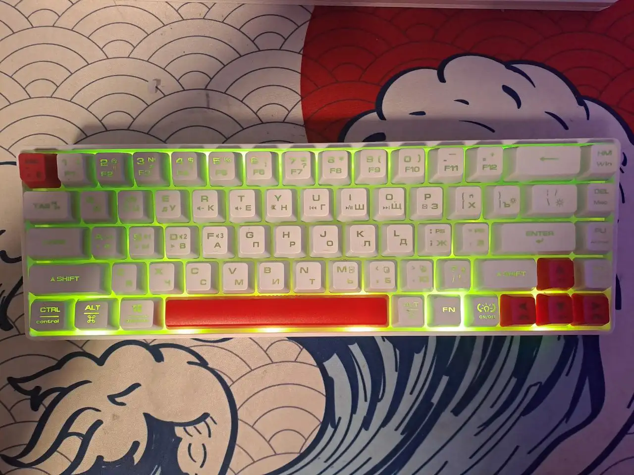 Продам клавиатуру - Барахолка в Братск