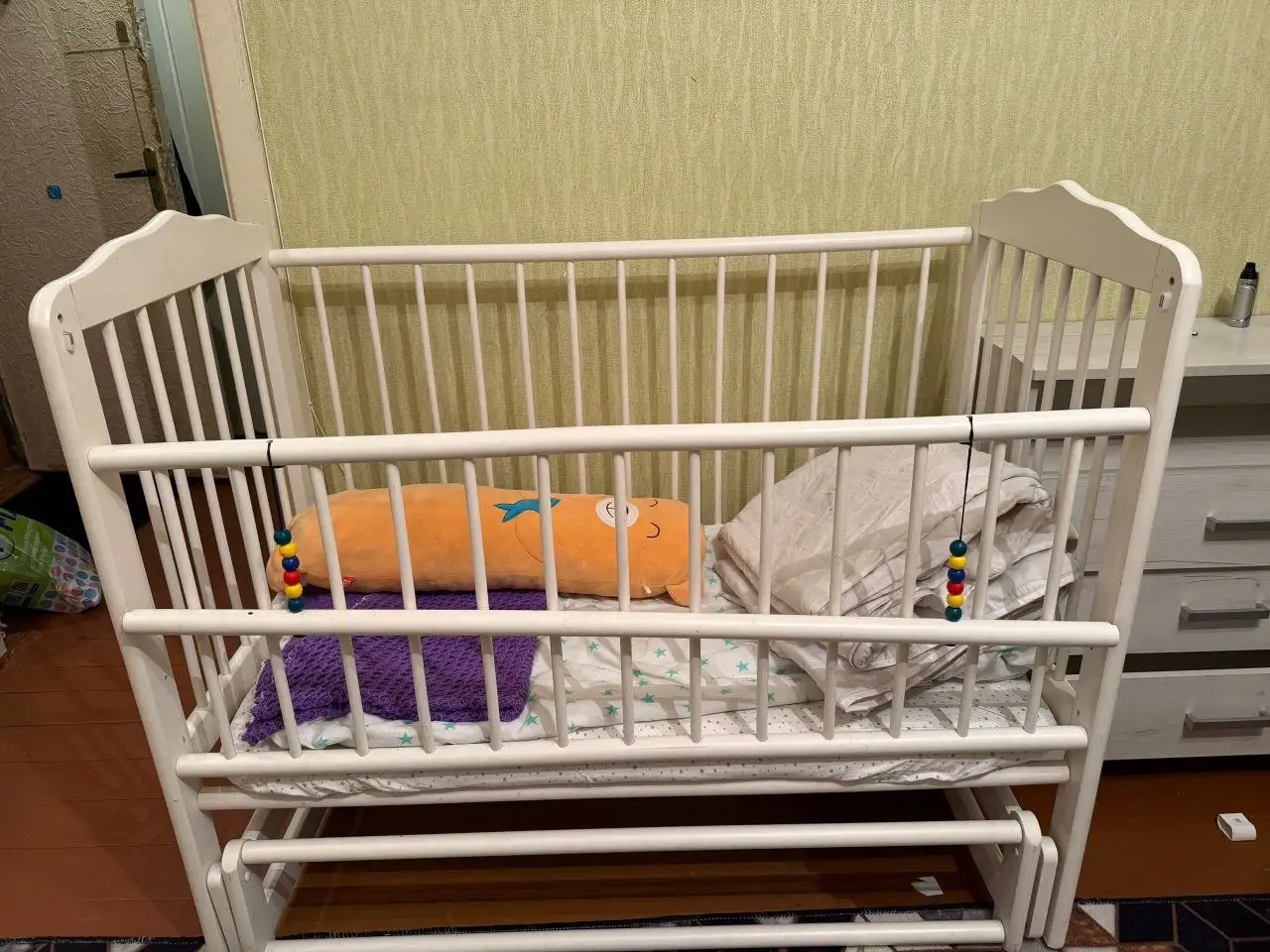 Детская кроватка с маятником - Детская мебель (Товары для детей) в Братск