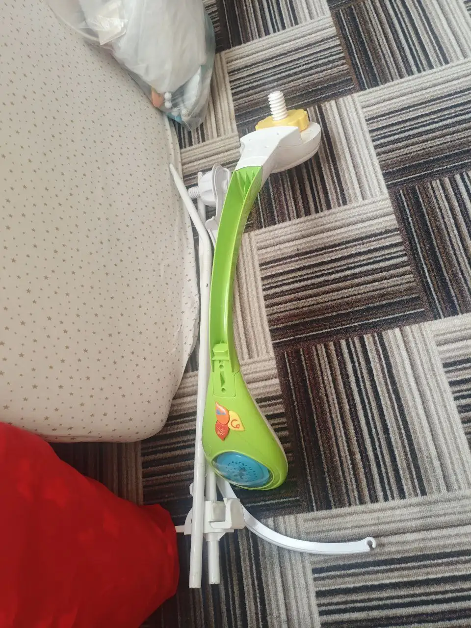 Детская кроватка с маятником - Детская мебель (Товары для детей) в Братск