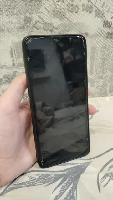 Обмен Samsung Galaxy M12 128 ГБ - Смартфоны в Братск