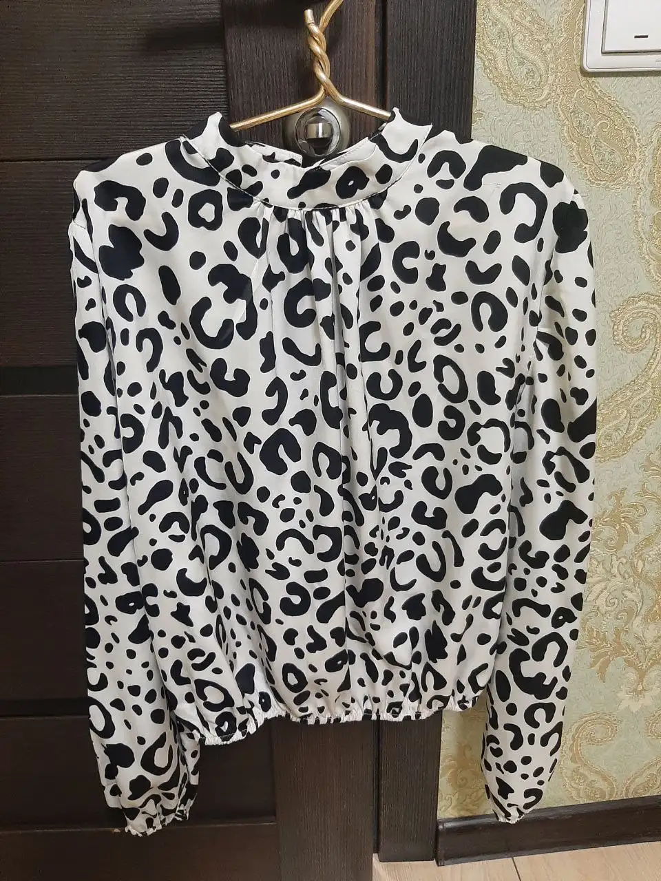 Продам блузку 44-46 размера - Женская одежда (Одежда) в Братск