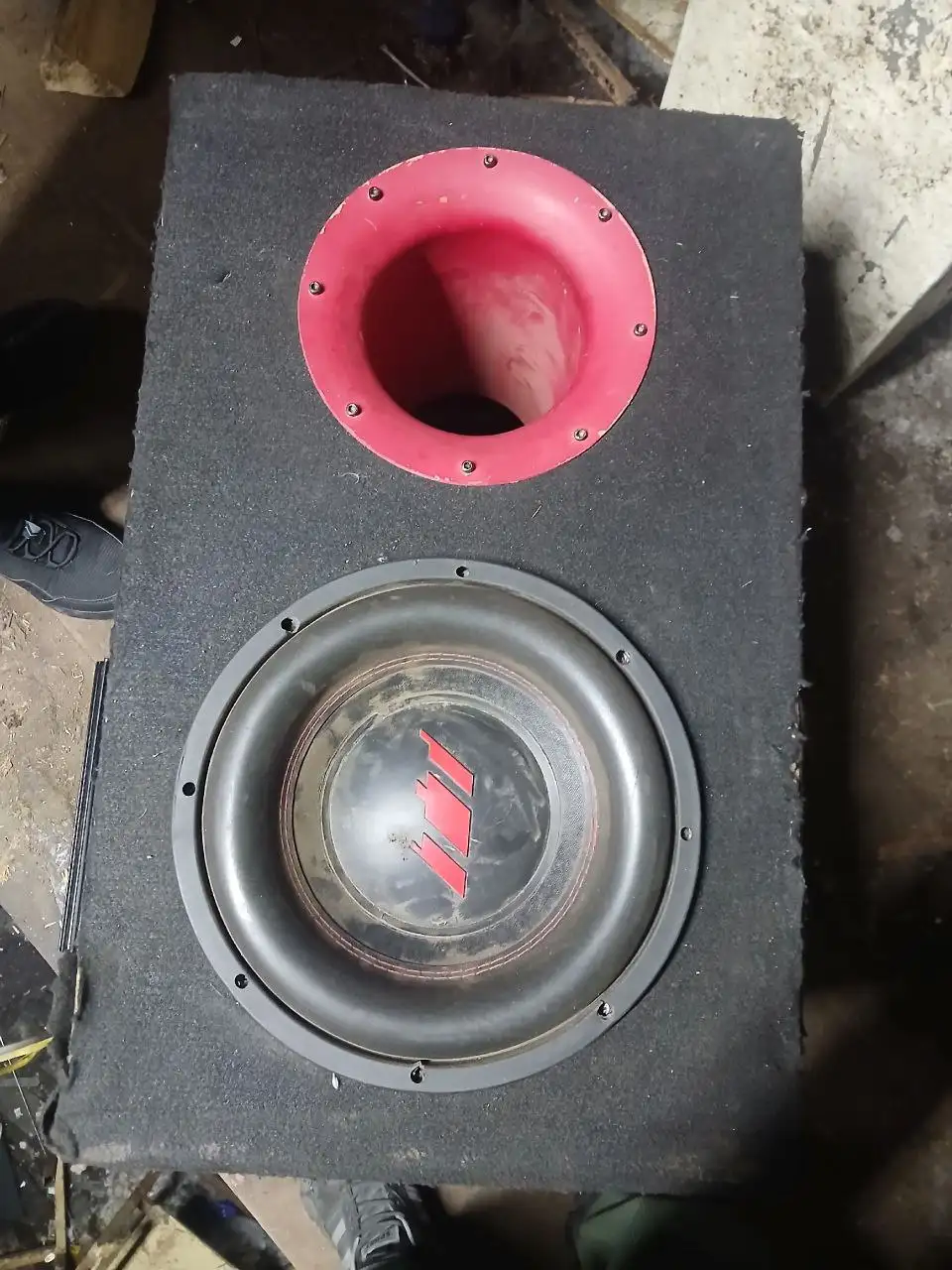 Продам сабвуфер - Аудиотехника (Электроника) в Братск