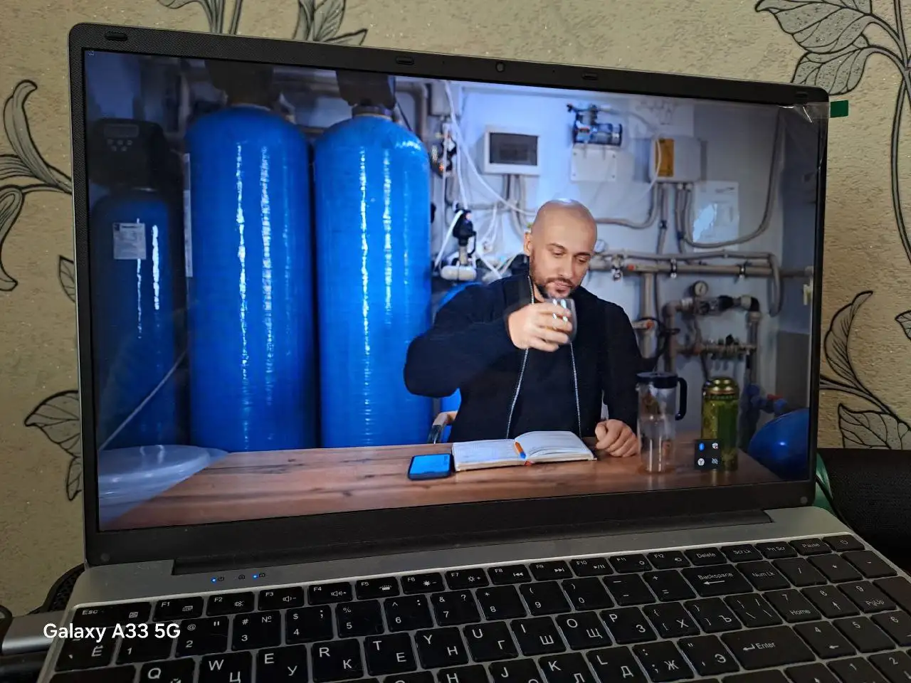 Продам или обменяю ноутбук в заводских пленках - Ноутбуки (Электроника) в Братск