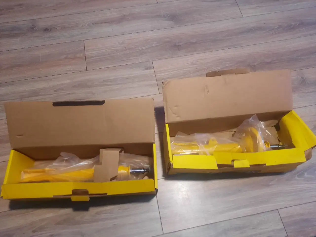 Продам новые стойки - Барахолка в Братск