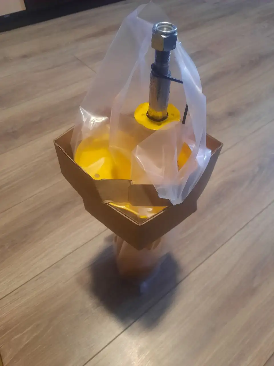 Продам новые стойки - Барахолка в Братск