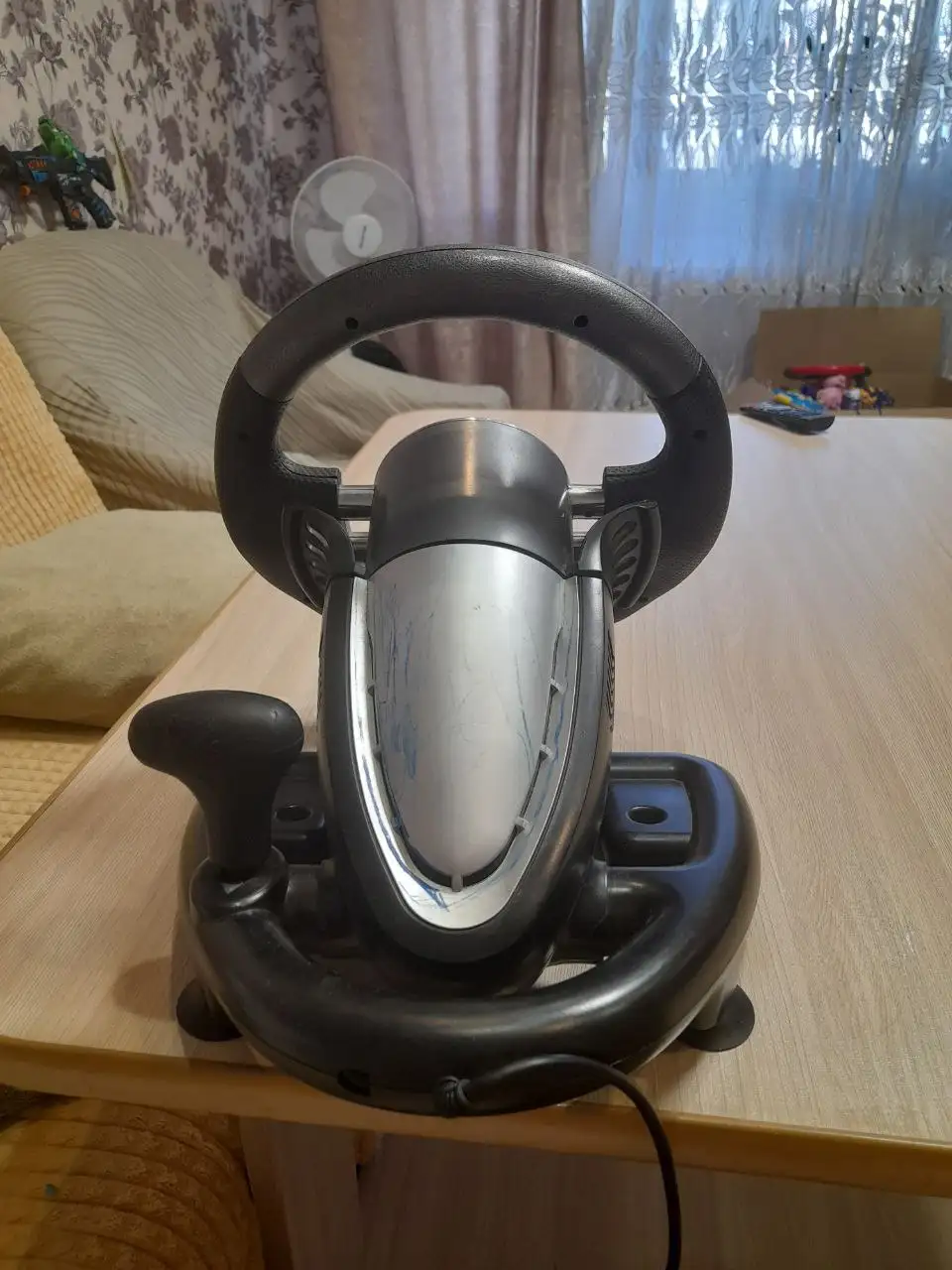 Продам игровой руль Defender Forsage GTR без педалей - Гейминг аксессуары (Электроника) в Братск