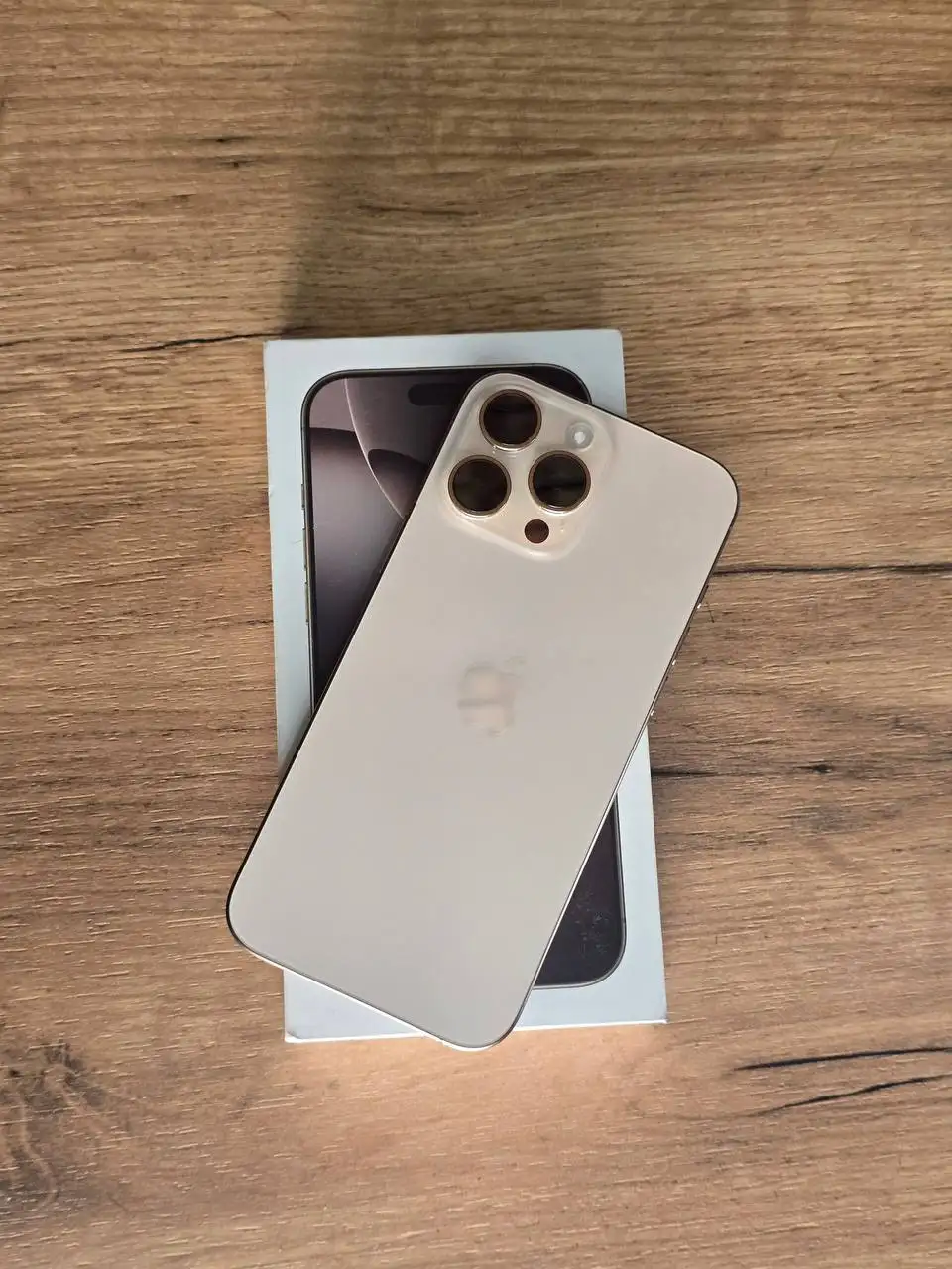 Продажа iPhone 16 Pro Max 256ГБ - Смартфоны (Электроника) в Братск