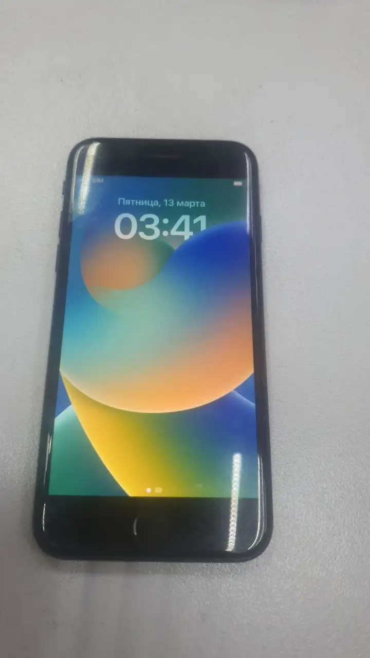 Продам iPhone SE 2020 64GB - Смартфоны (Электроника) в Братск