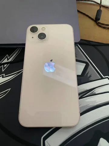 Продам iPhone 13 в идеальном состоянии - Умные часы в Братск