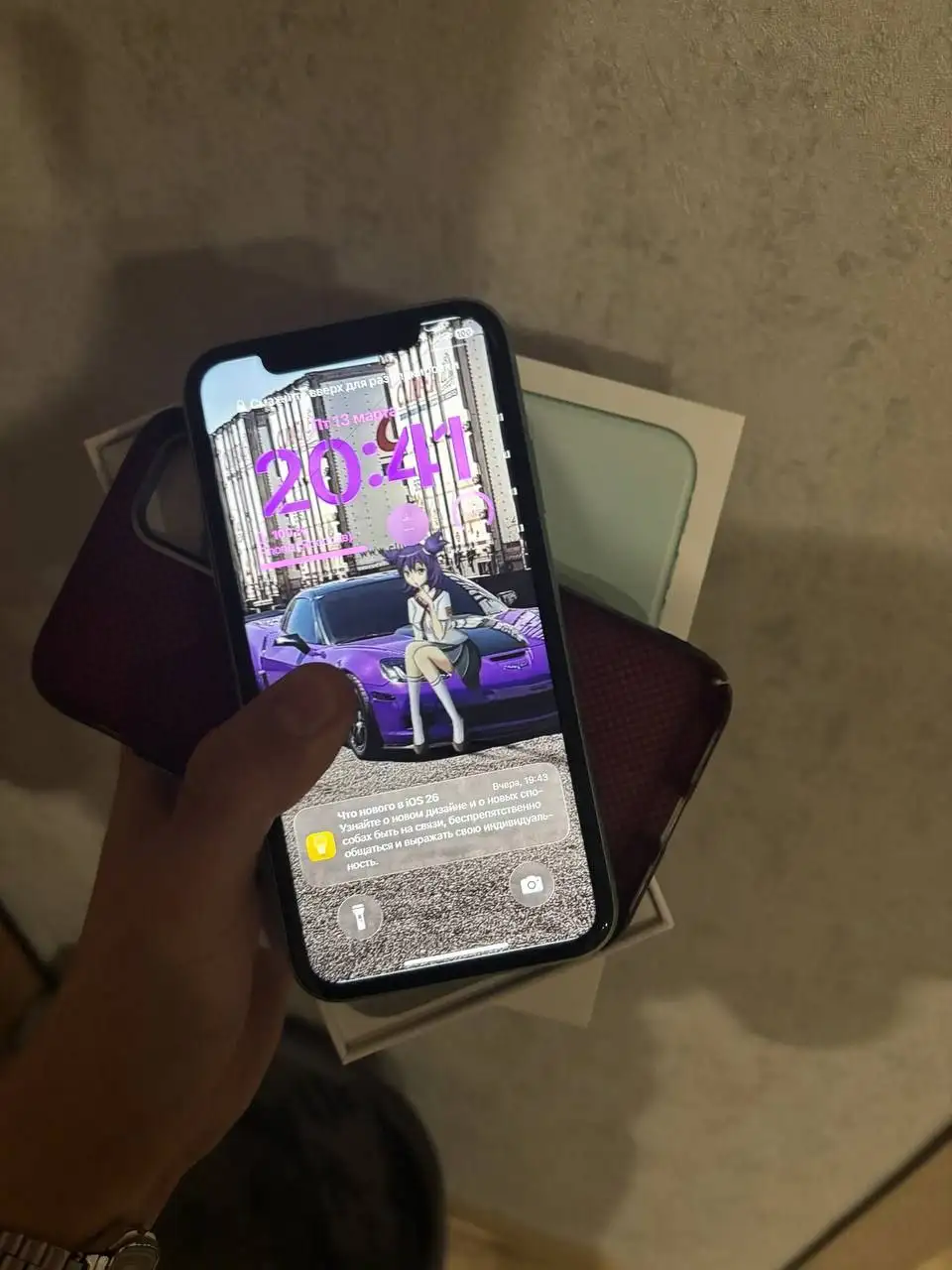 iPhone 11 128 ГБ с разбитой задней крышкой - Смартфоны (Электроника) в Братск