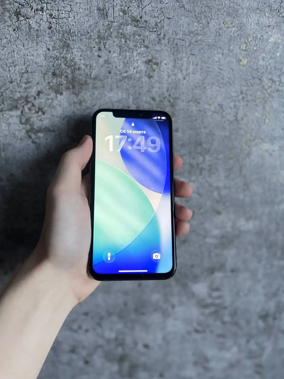 iPhone 11 Pro 256GB с замененным дисплеем - Смартфоны и телефоны (Электроника) в Братск