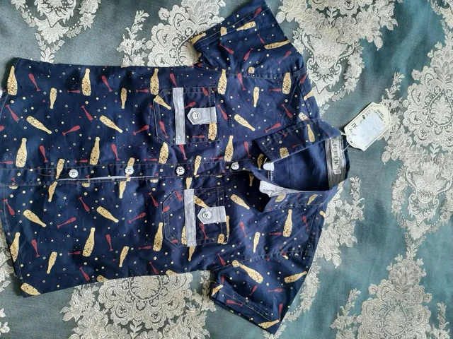 Продажа новых рубашек - Верхняя одежда в Братск