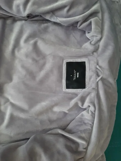 Продам женскую куртку 44р. - Верхняя одежда в Братск