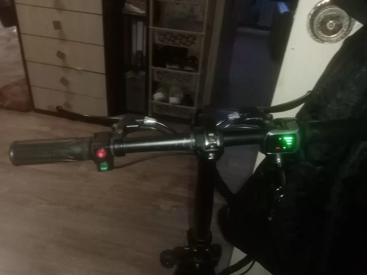 Продам или обменяю электросамокат S201 - Электросамокаты (Электроника) в Братск